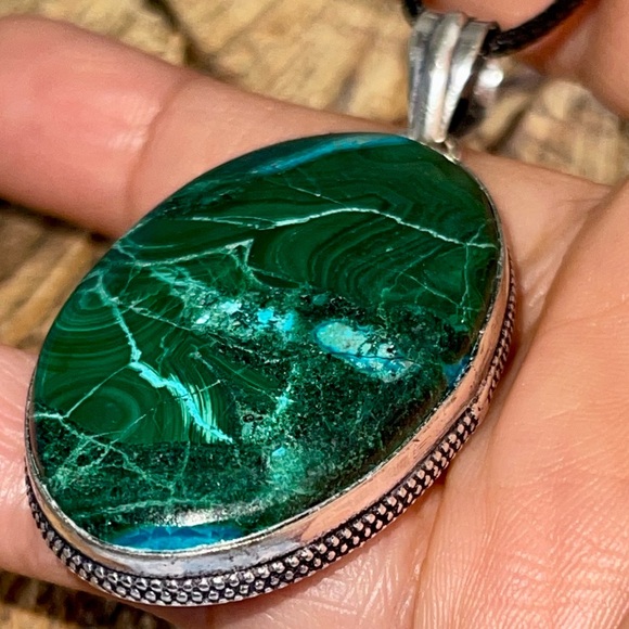 Azurite Malachite Crystal Pendant 2 1/4” - Picture 3 of 12